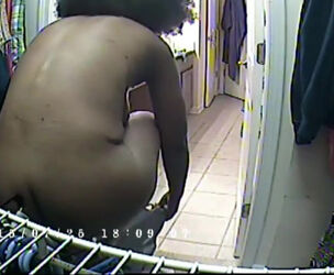 Lush dark-hued mommy caught on spy web cam in store locker