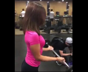 Big-boobed Korean nymph exercise her biceps in the gym